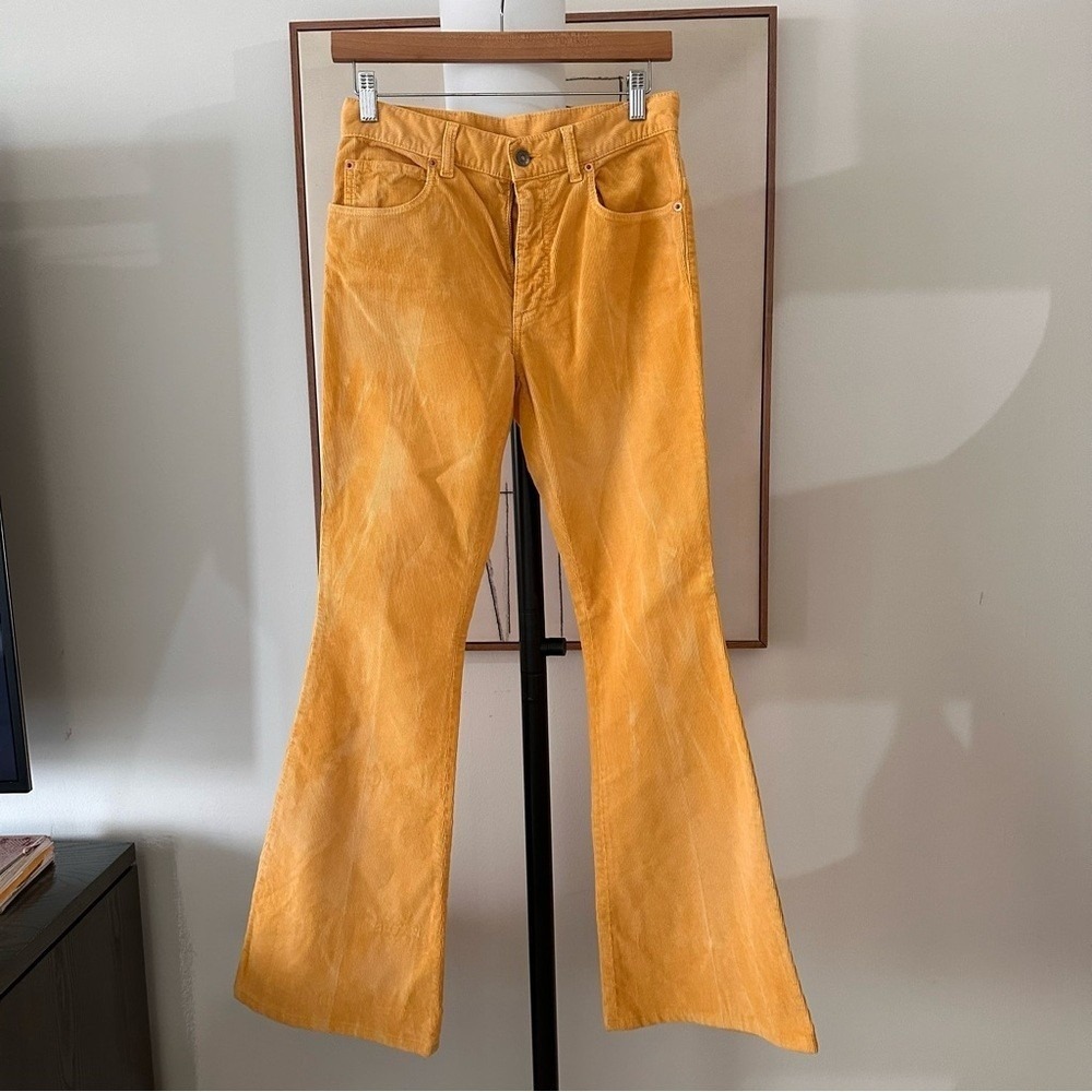 Gucci Boot Cut Flare Corduroy 5 pocket jean Gold Color size 24 EUC
